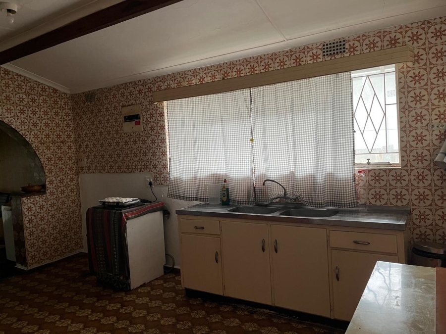  Bedroom Property for Sale in Richmond Estate Western Cape